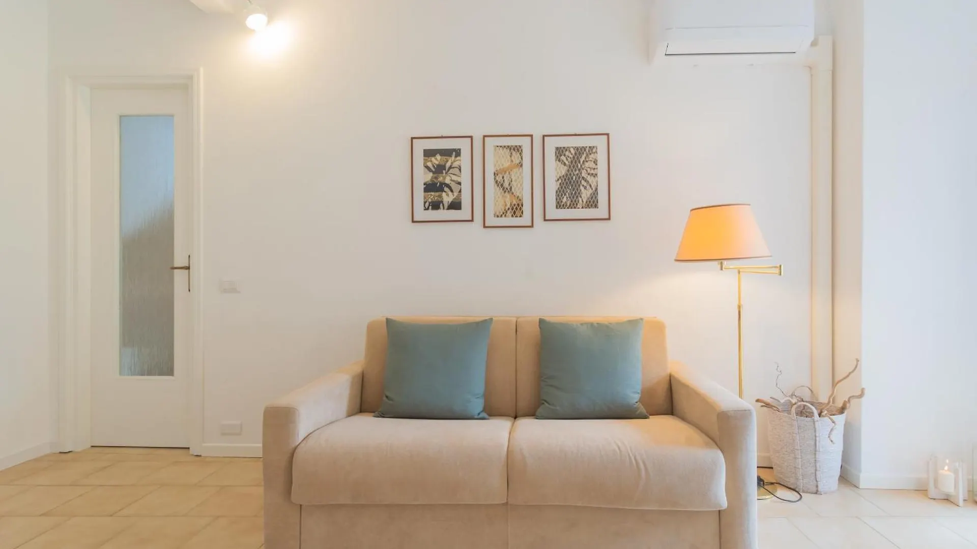 Il Porticciolo By Rent All Como Carate Urio Apartment